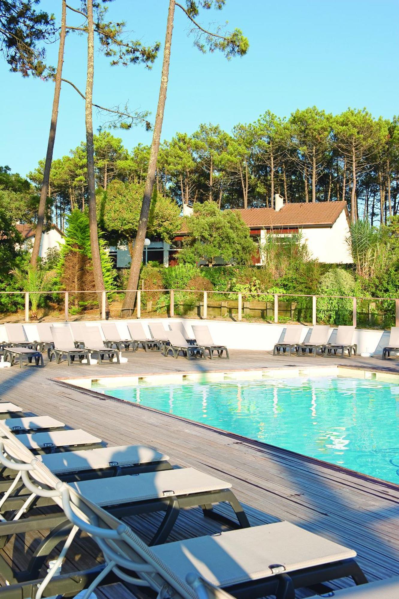 Residence Vacances Bleues Domaine De L'Agreou Сеньос Экстерьер фото