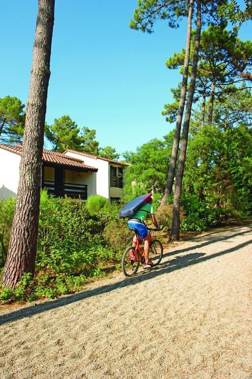 Residence Vacances Bleues Domaine De L'Agreou Сеньос Экстерьер фото